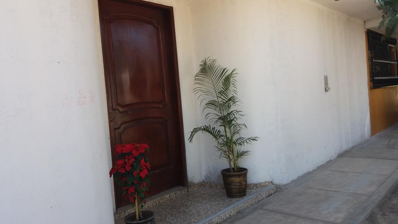 La Maison De Lydia Hotel Nazca Exterior photo